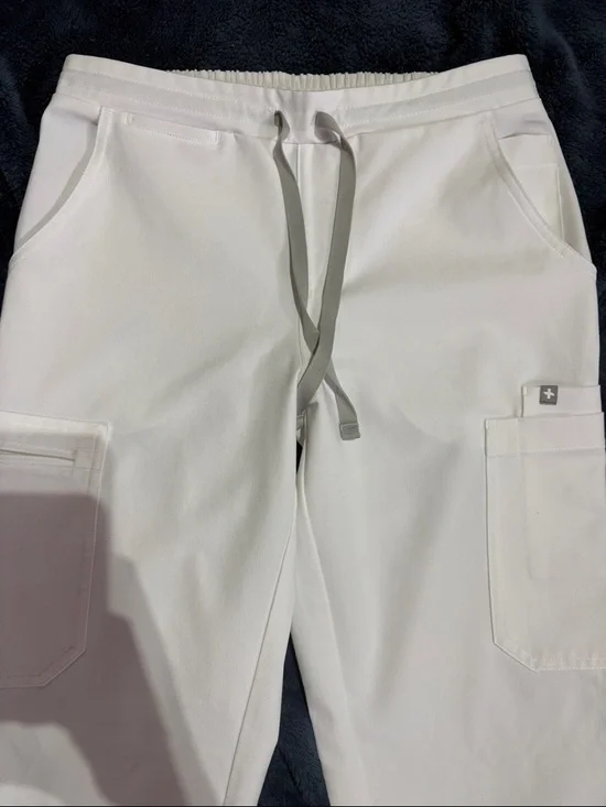 Figs High Waisted Optic White Women's Cargo Scrub Pants - Picture 2 of 7